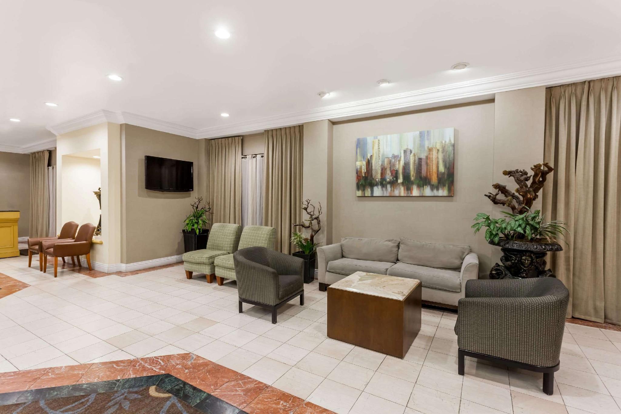 Howard Johnson By Wyndham Fullerton/Anaheim Conference Cntr Ngoại thất bức ảnh