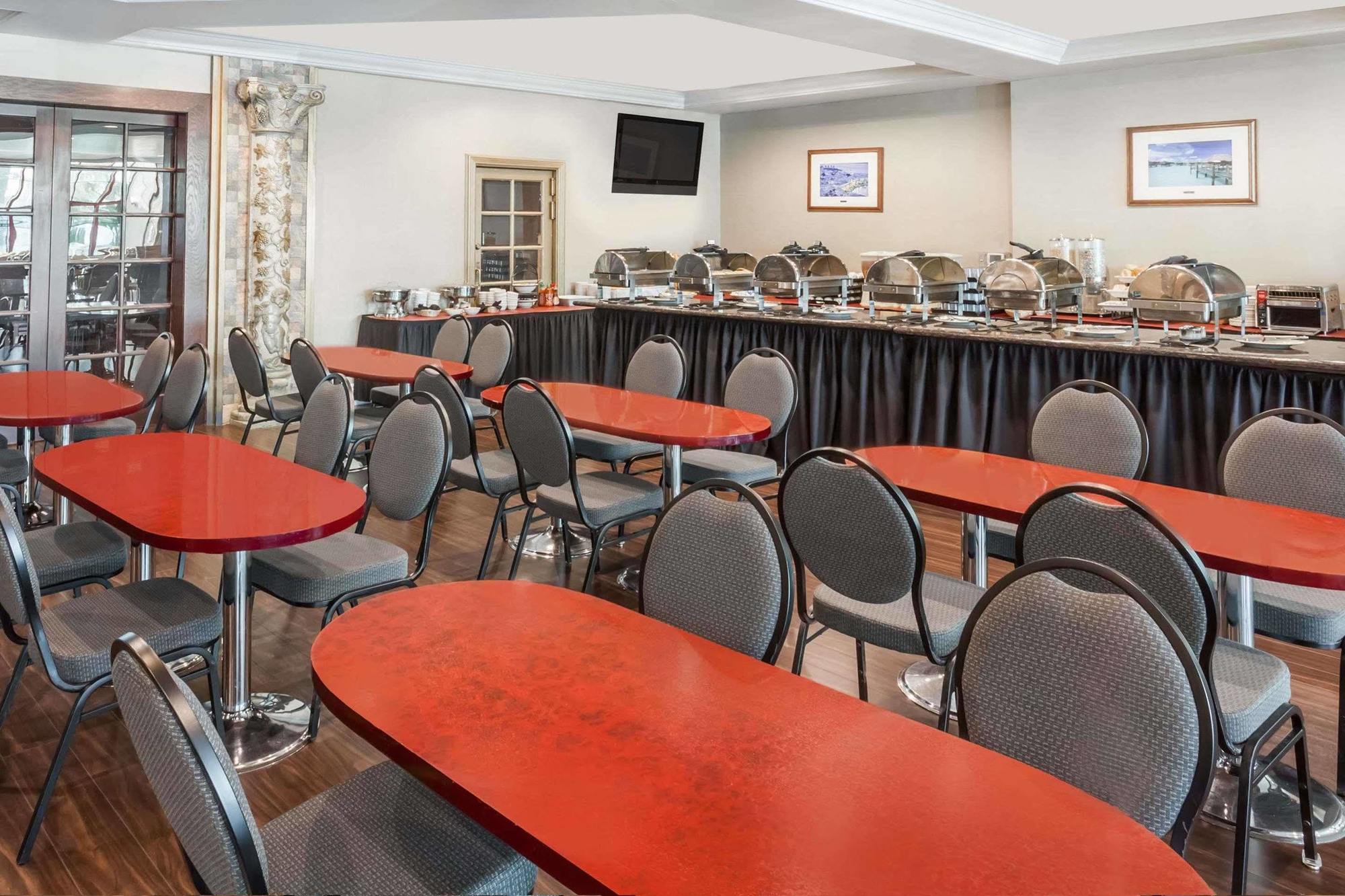 Howard Johnson By Wyndham Fullerton/Anaheim Conference Cntr Ngoại thất bức ảnh